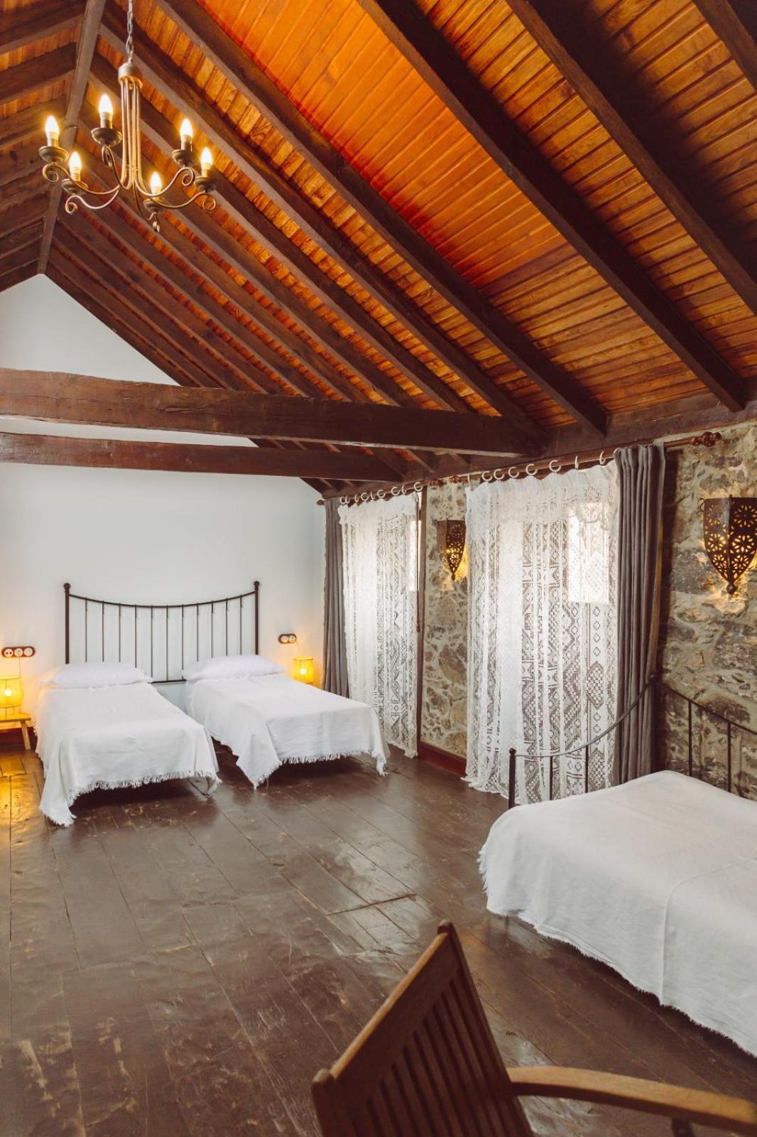 Ecoverode Hotel Emblematico Vegetariano Vegano Arona  Kültér fotó